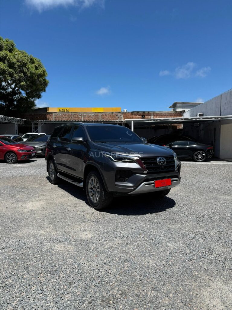 HILUX SW4 SRX 2.8 TDI 4x4 2023/2024