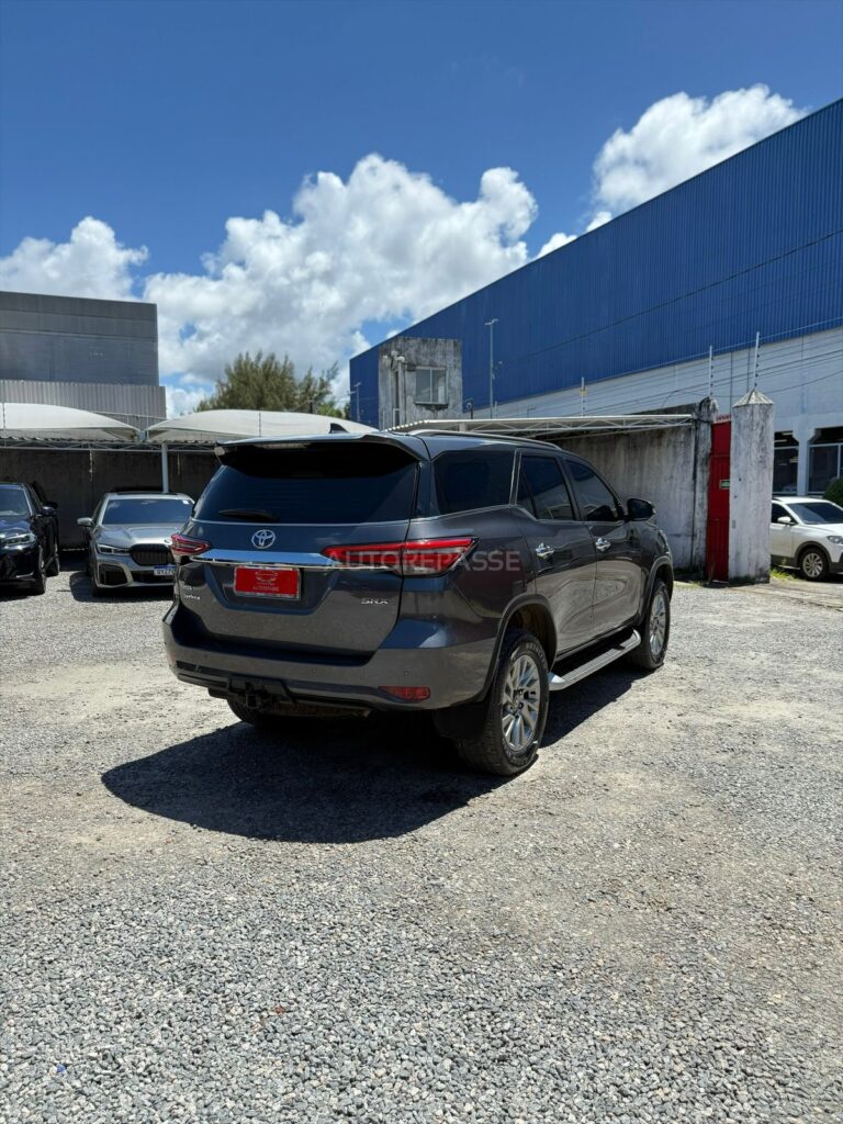 HILUX SW4 SRX 2.8 TDI 4x4 2023/2024