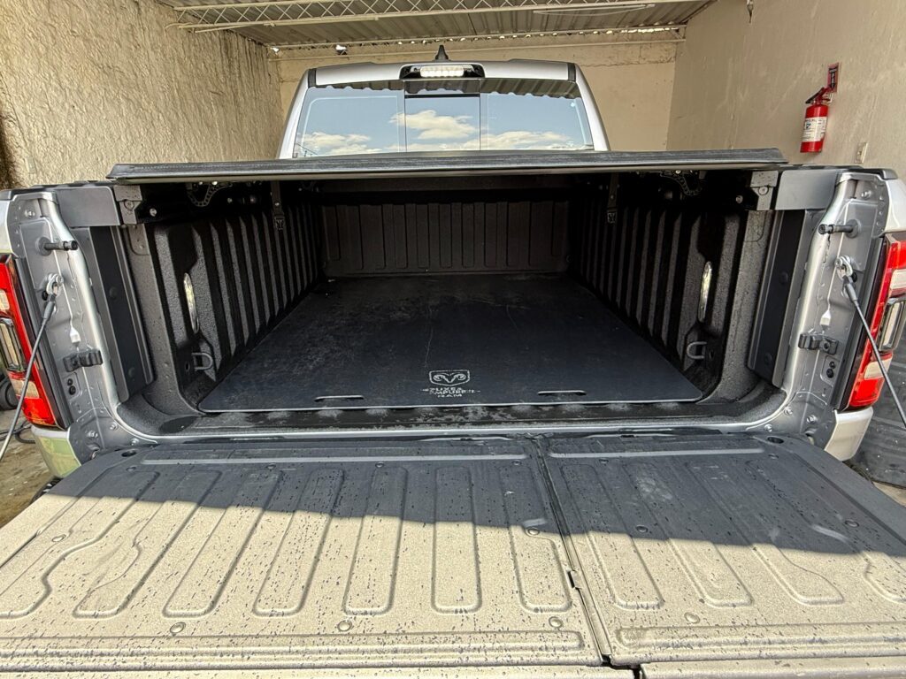 RAM 1500 REBEL 5.7 V8 4X4 2022/2022