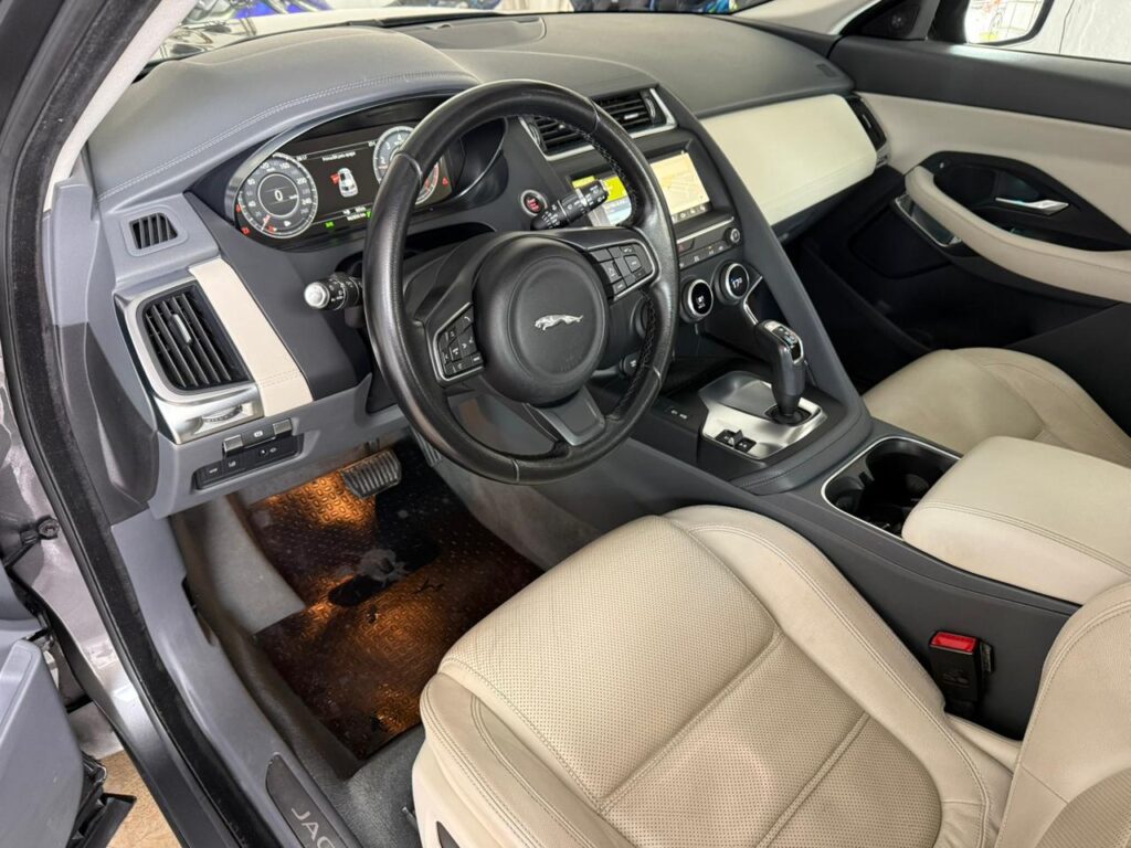 Jaguar e-PACE S P250 2.0 AWD 2018/2018