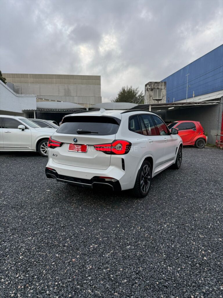 BMW iX3 M-SPORT 2023/2024