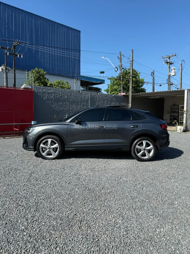 AUDI Q3 SPB PERFORMANCE BLACK 2.0 TFSI 2022/2023