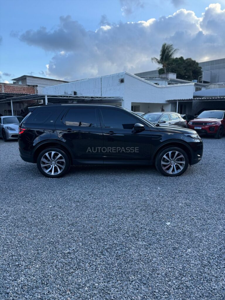 LAND-ROVER DISCOVERY D200 SE 2022/2023