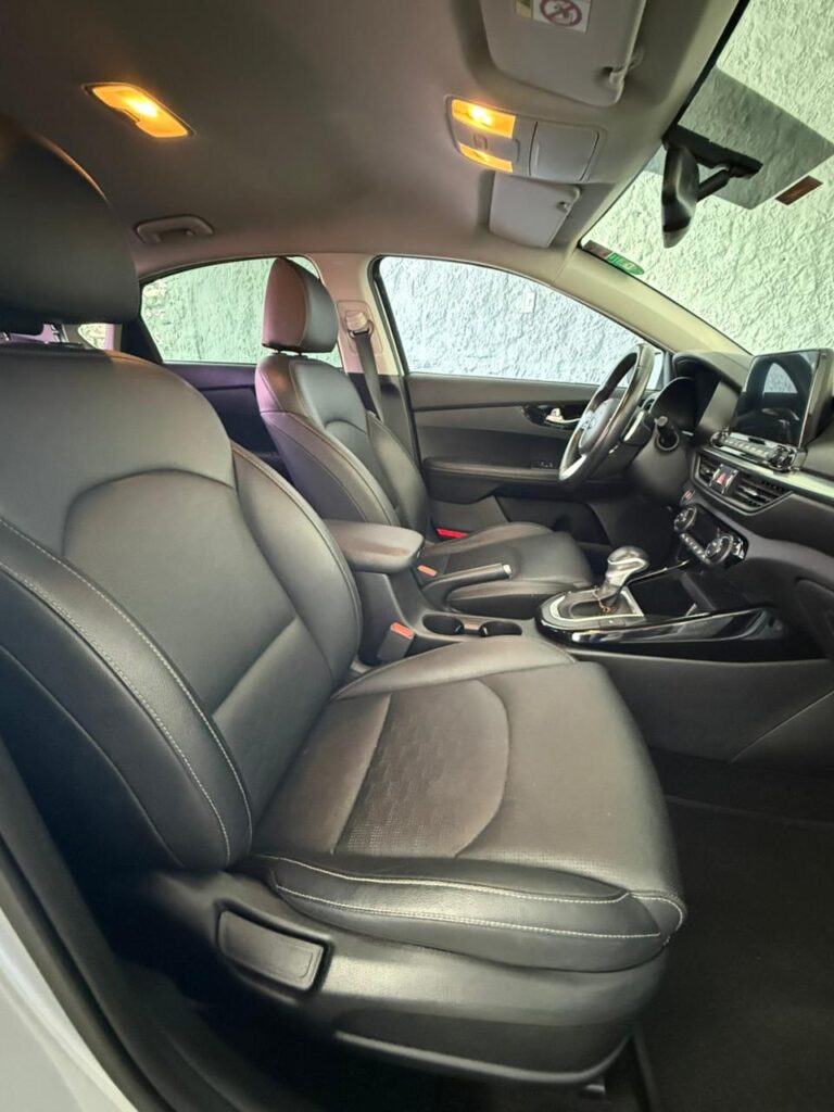 KIA CERATO SR 2.0 AT 2019/2020