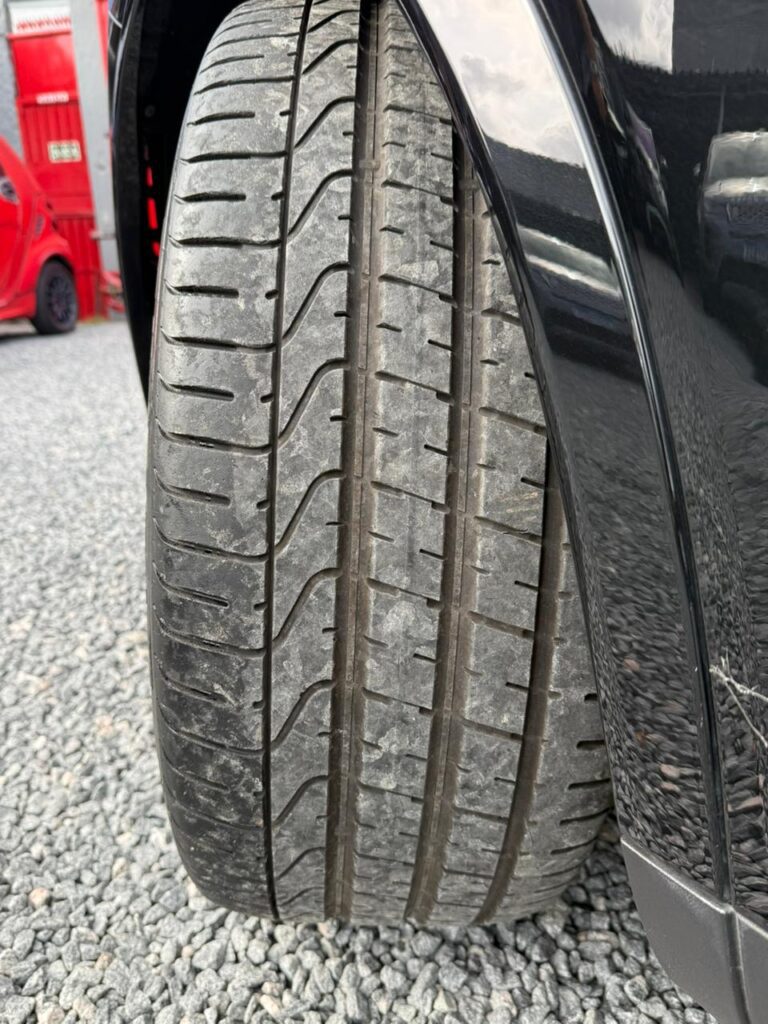 PORSCHE CAYENNE PLATINUM EDITION 2022/2023