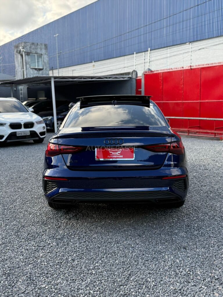 AUDI A3 PERFORMANCE BLACK MHEV  2023/2024