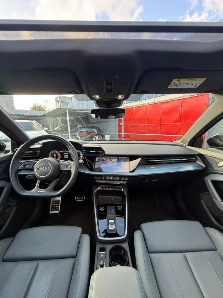 AUDI A3 PERFORMANCE BLACK MHEV  2023/2024