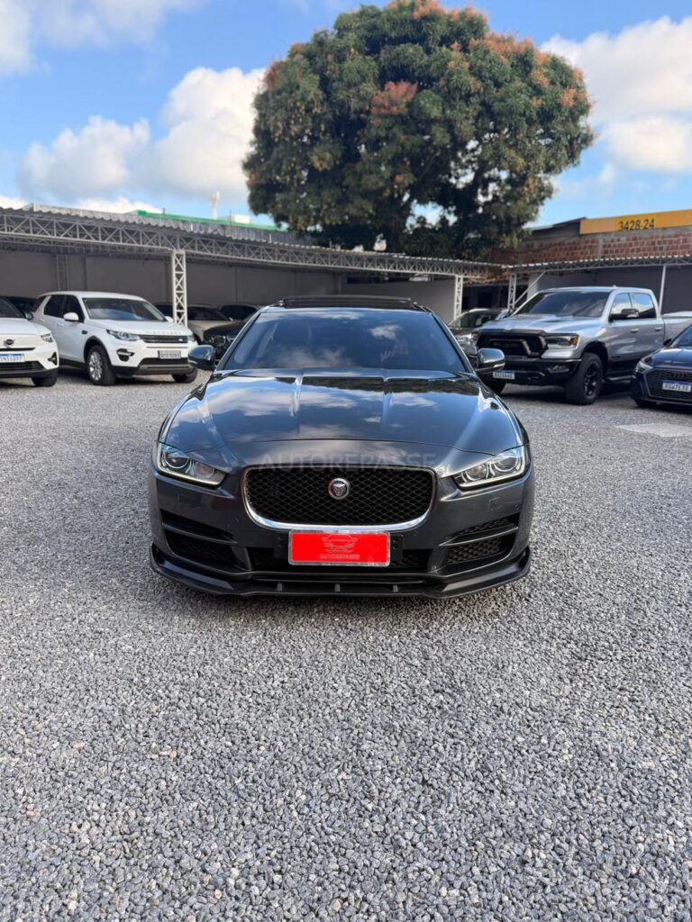 JAGUAR XE PURE 2.0 TURBO 2016/2017