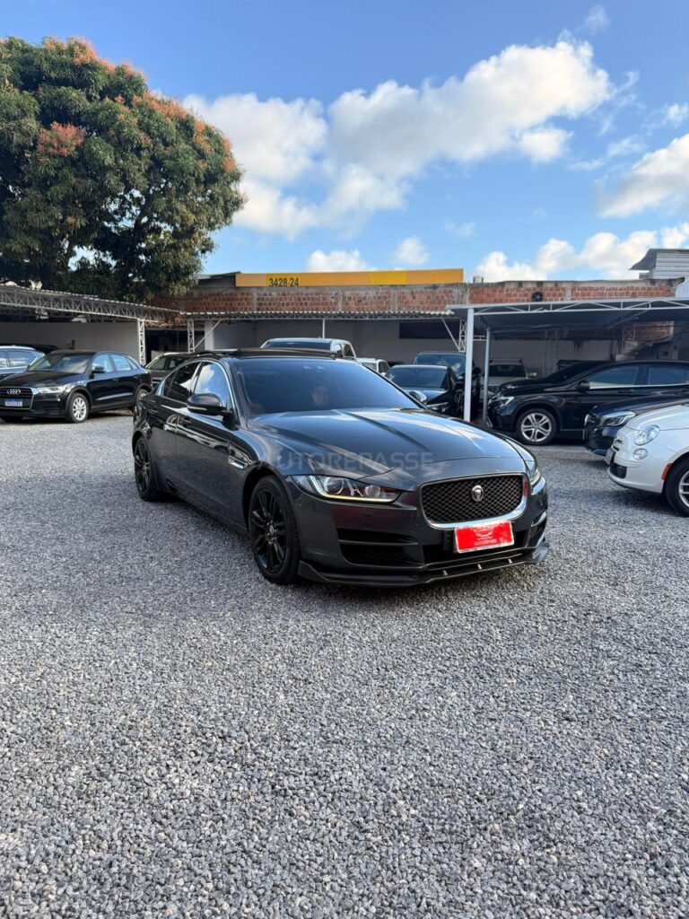 JAGUAR XE PURE 2.0 TURBO 2016/2017
