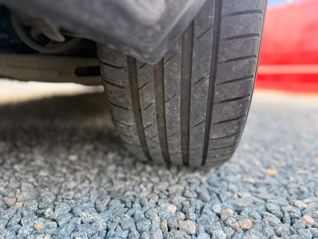 JAGUAR XE PURE 2.0 TURBO 2016/2017