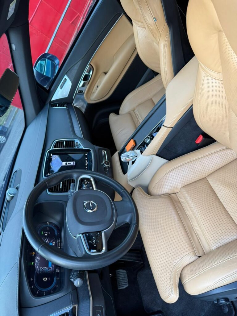VOLVO XC90 T8 ULTIMATE 2022/2023