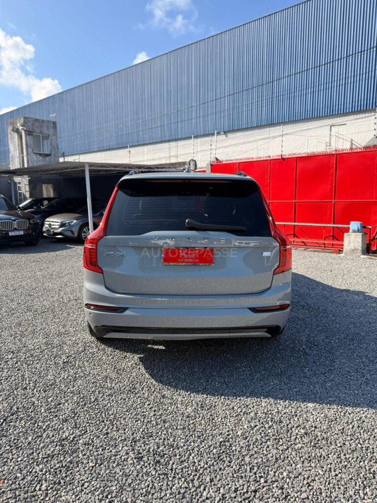 VOLVO XC90 T8 ULTIMATE DARK 2023/2024