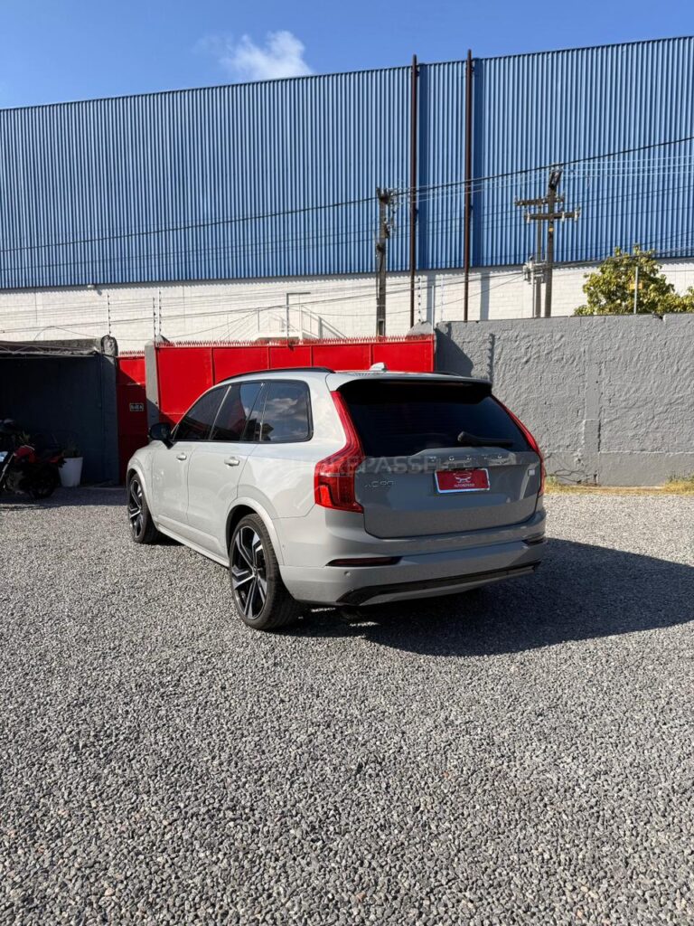 VOLVO XC90 T8 ULTIMATE DARK 2023/2024