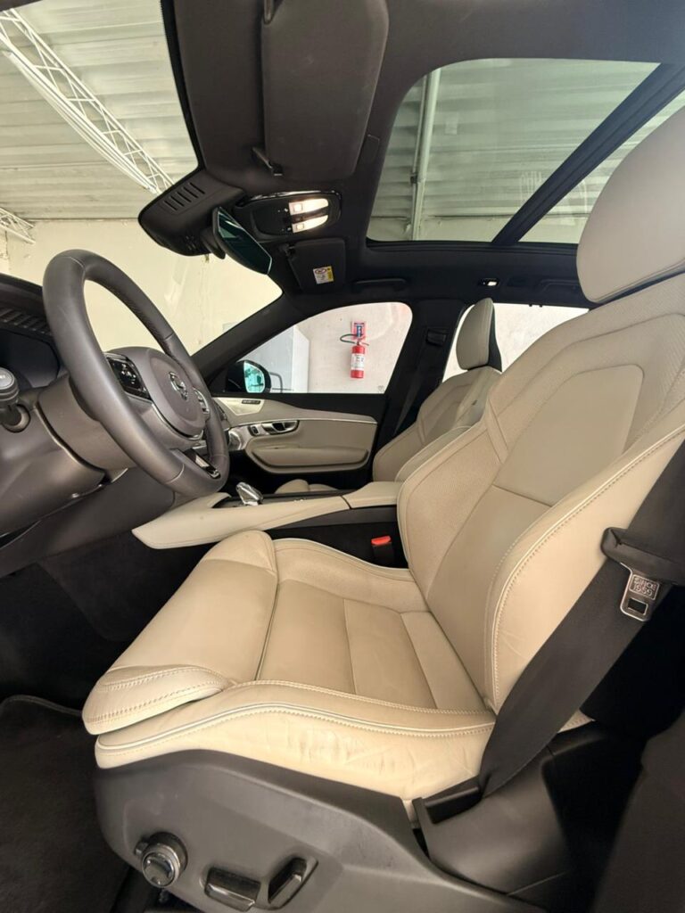 VOLVO XC90 T8 ULTIMATE DARK 2023/2024