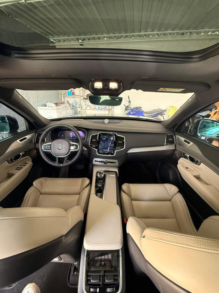 VOLVO XC90 T8 ULTIMATE DARK 2023/2024