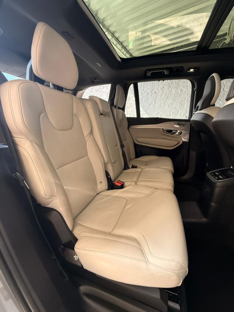 VOLVO XC90 T8 ULTIMATE DARK 2023/2024