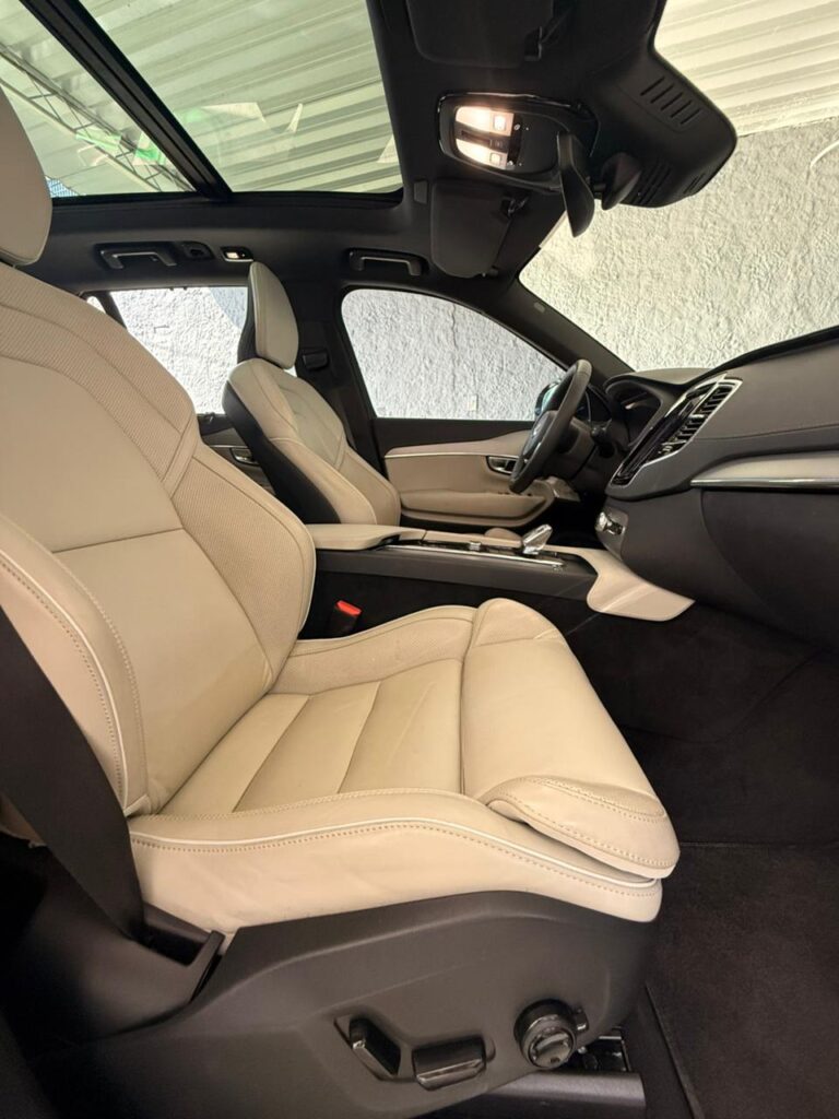 VOLVO XC90 T8 ULTIMATE DARK 2023/2024