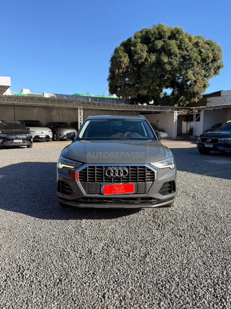AUDI Q3 PRESTIGE PLUS 2021/2022