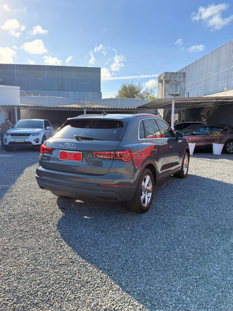 AUDI Q3 PRESTIGE PLUS 2021/2022