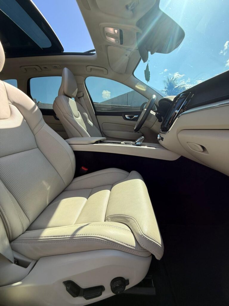 VOLVO XC60 T8 ULTIMATE 2.0 AWD 2023/2023