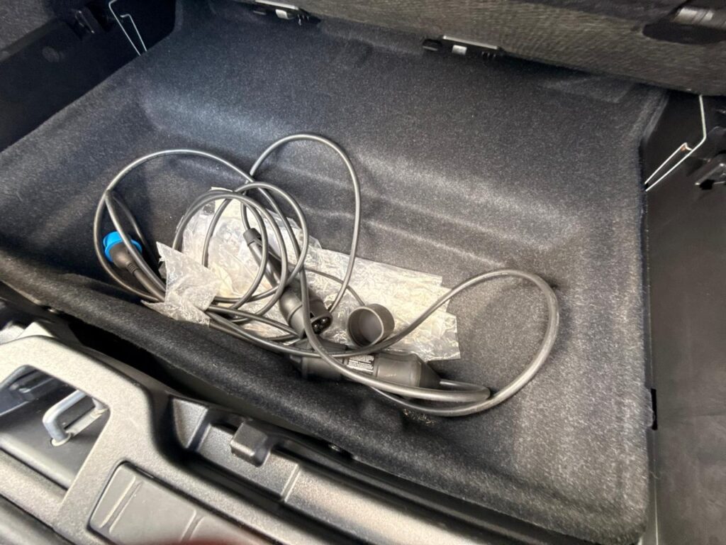 VOLVO XC40 P6 ELETRIC PLUS AWD 2023/2024