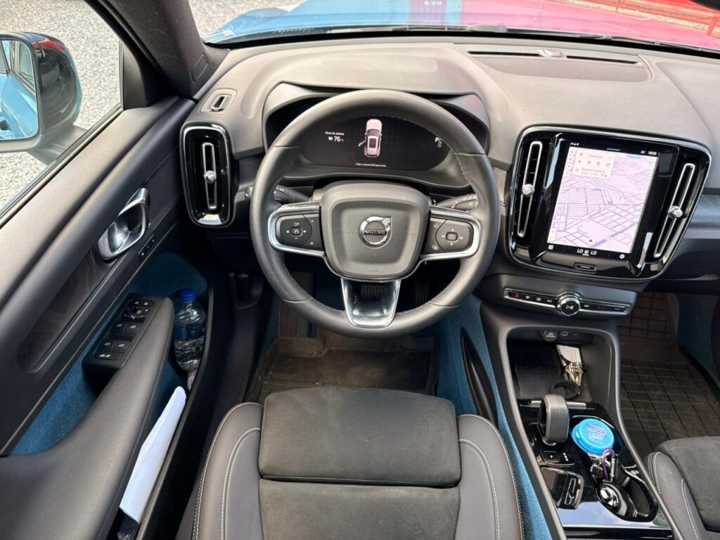 VOLVO XC40 P6 ELETRIC PLUS AWD 2023/2024