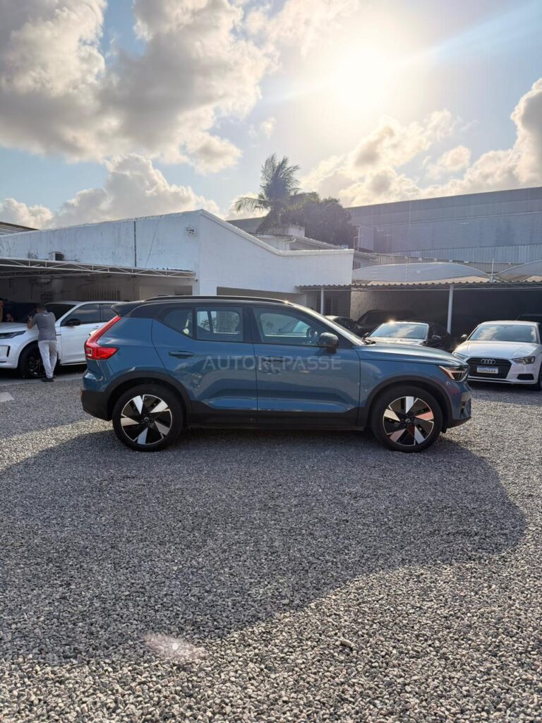 VOLVO XC40 P6 ELETRIC PLUS AWD 2023/2024