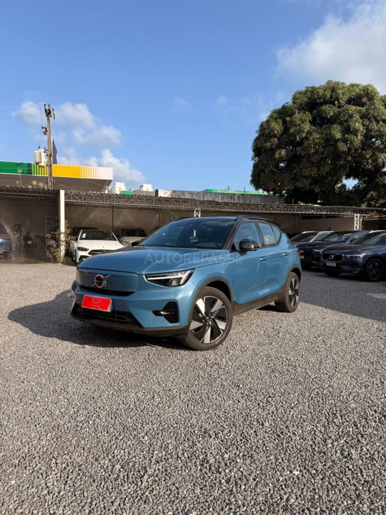 VOLVO XC40 P6 ELETRIC PLUS AWD 2023/2024