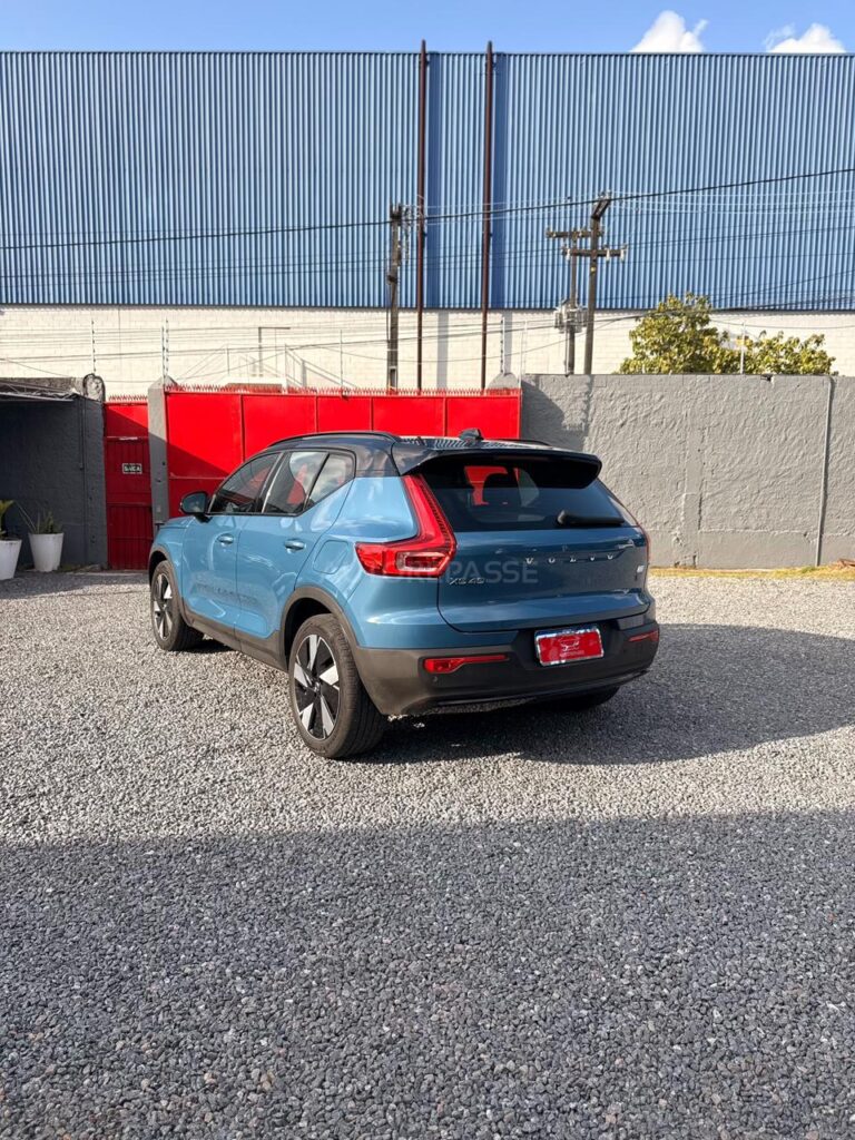 VOLVO XC40 P6 ELETRIC PLUS AWD 2023/2024