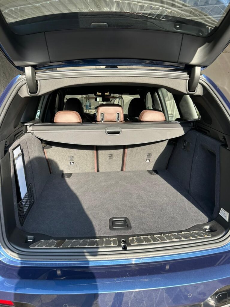 BMW IX3 M-SPORT 2022/2023