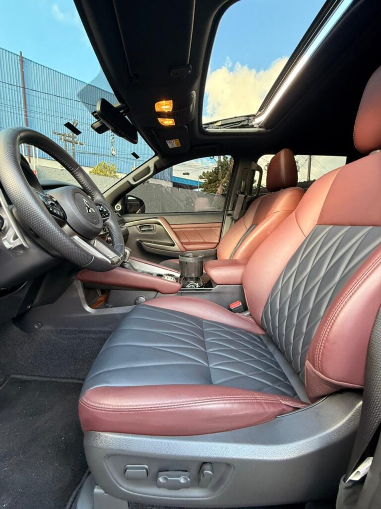 PAJERO SPORT LEGEND BLACK 2.4 2024/2025