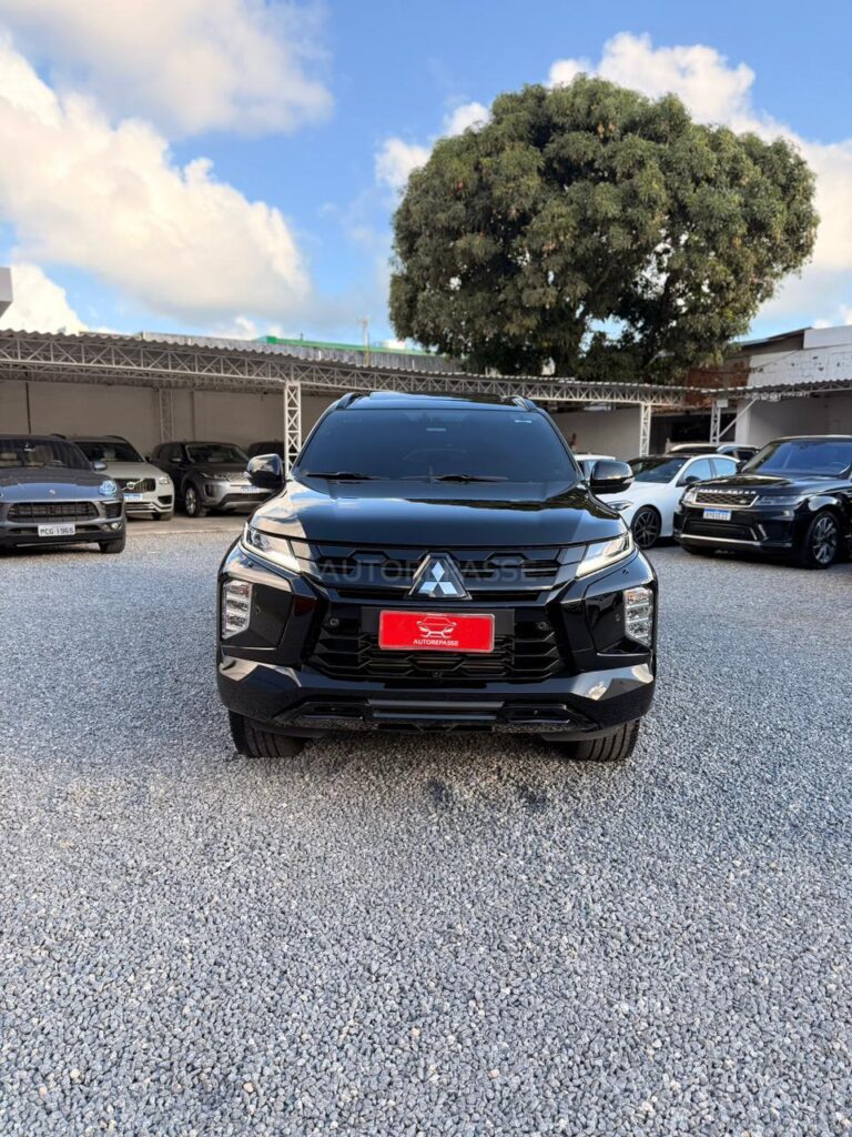 PAJERO SPORT LEGEND BLACK 2.4 2024/2025