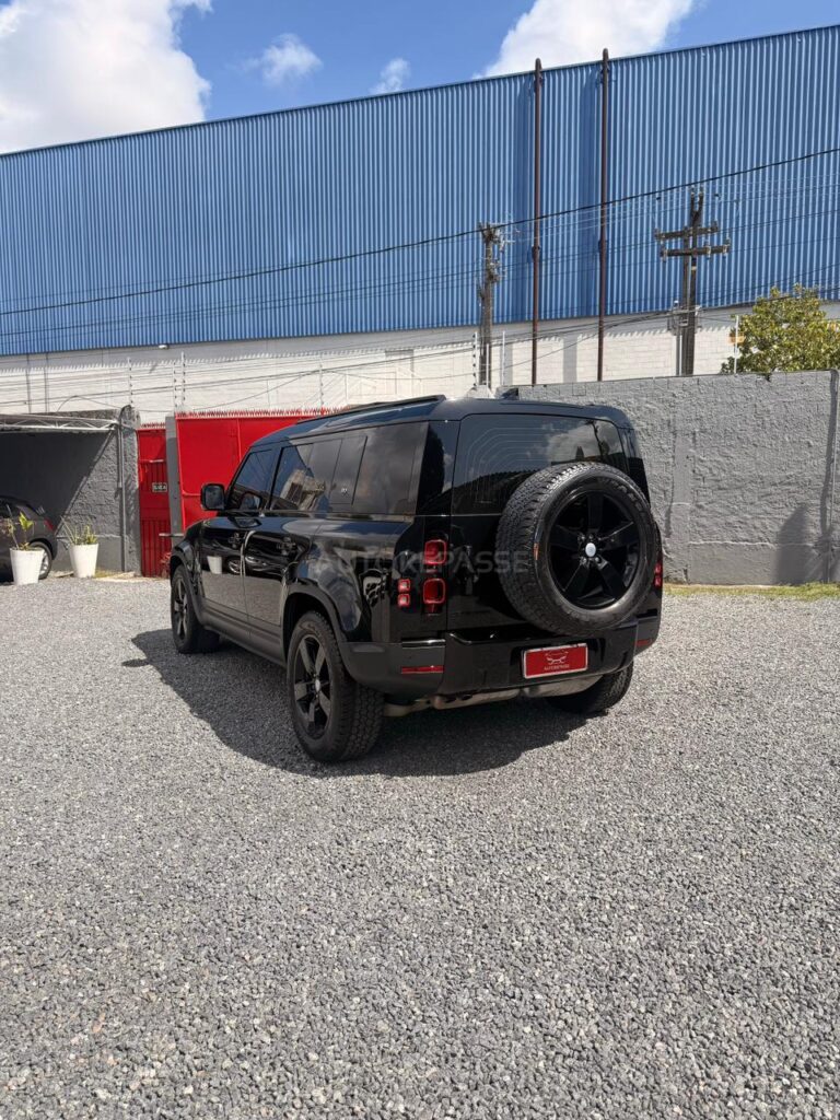 LAND ROVER DEFENDER MHEV 110 HSE AWD 2022/2023