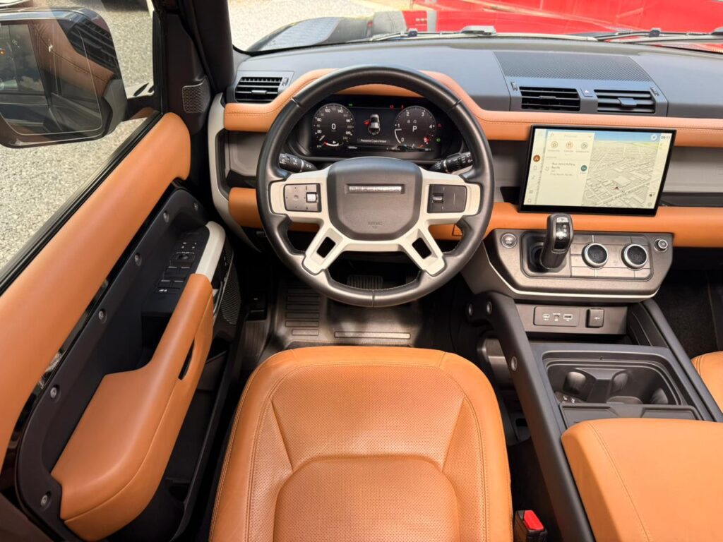 LAND ROVER DEFENDER MHEV 110 HSE AWD 2022/2023