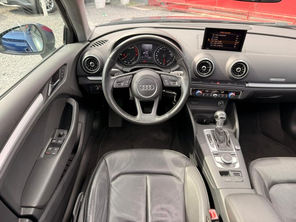 AUDI A3 SEDAN AMBIENTE 1.4 TFSI 2018/2018