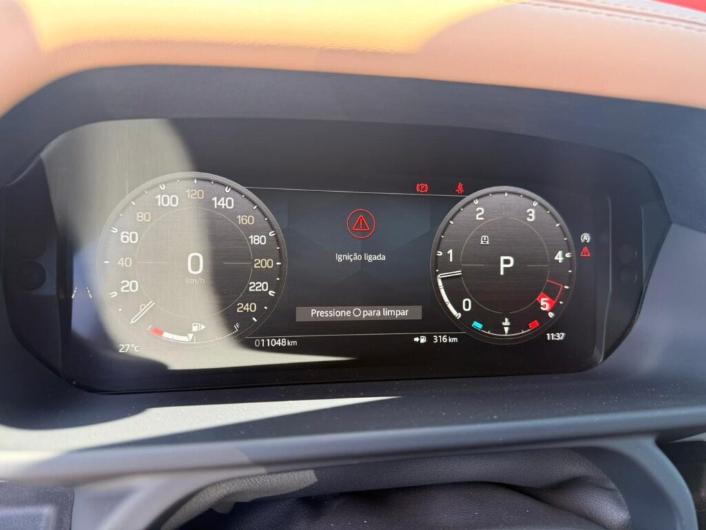 LAND ROVER DEFENDER X-DYNAMIC 3.0 TURBO MHEV 2025/2025