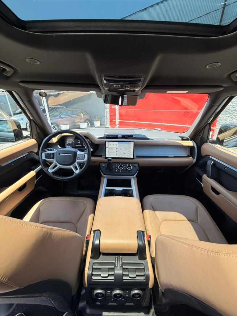 LAND ROVER DEFENDER X-DYNAMIC 3.0 TURBO MHEV 2025/2025