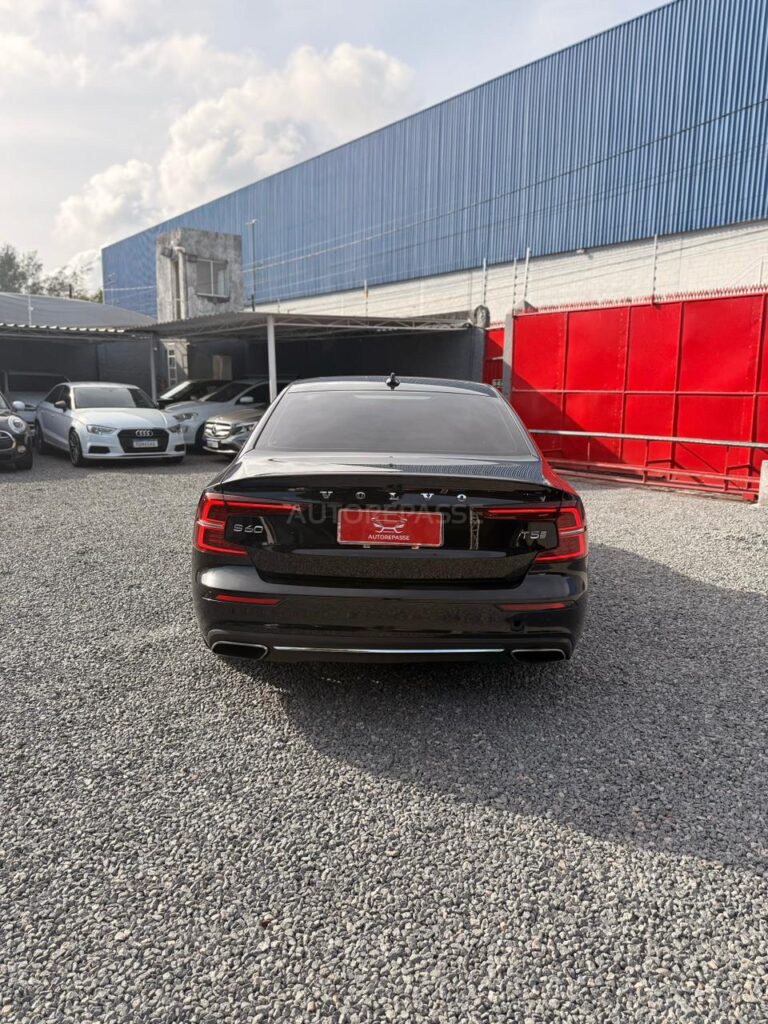 VOLVO S60 T5 INSCRIPTION 2.0 2019/2020
