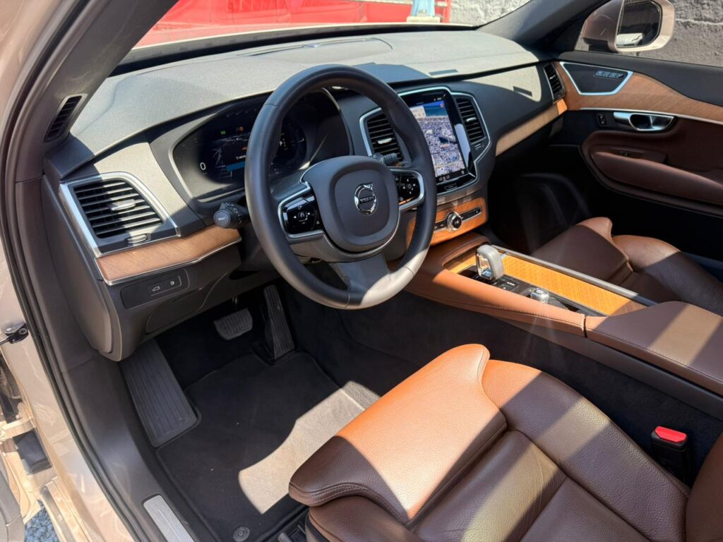 VOLVO XC90 T8 PLUS 2.0 AWD 2022/2023