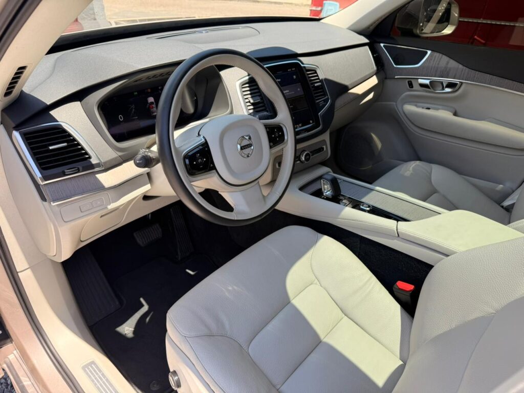 VOLVO XC90 T8 PLUS 2.0 AWD 2024/2025