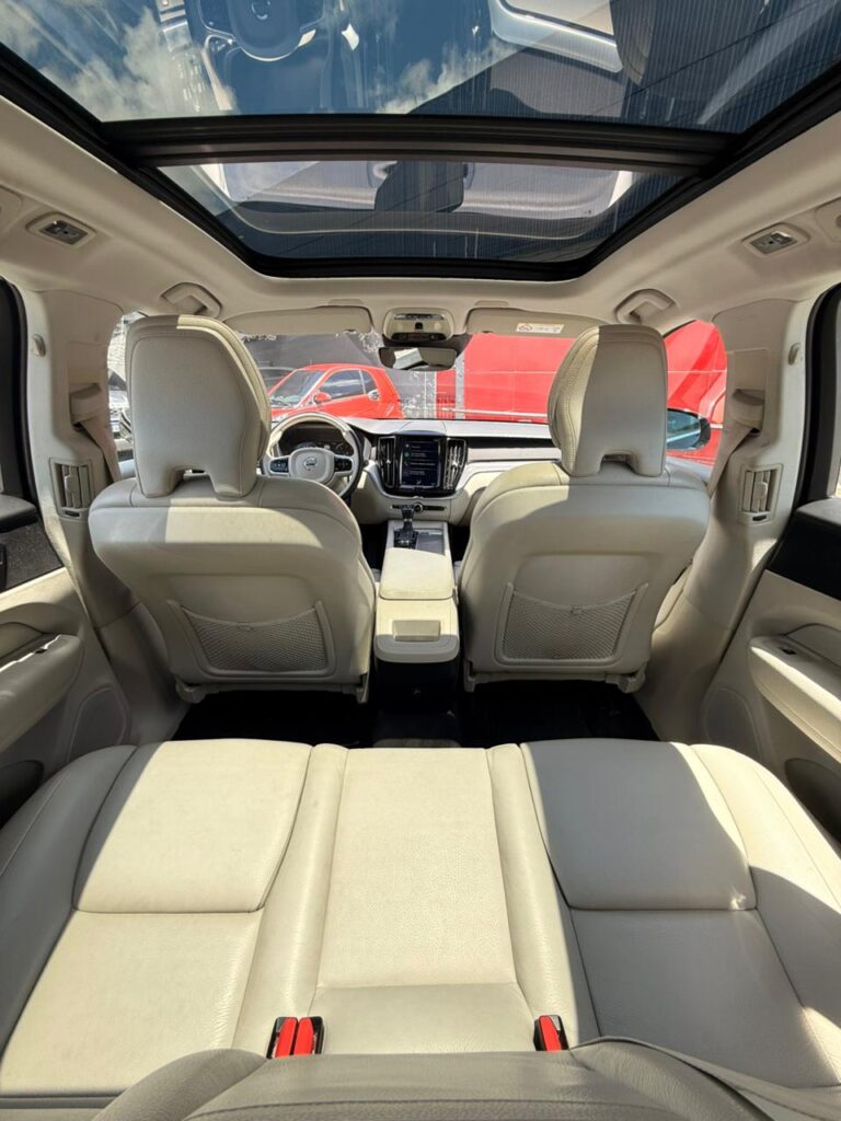 VOLVO XC60 T5 MOMENTUM 2018/2019