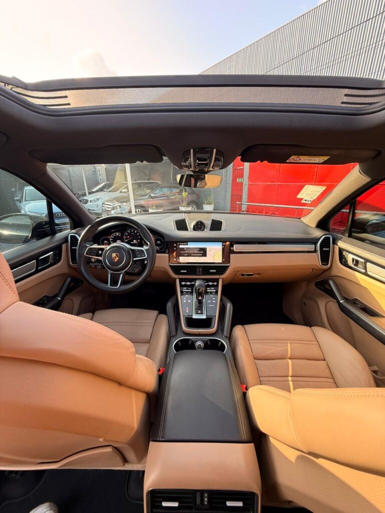 PORSCHE CAYENNE PLATINUM EDITION 2023/2023