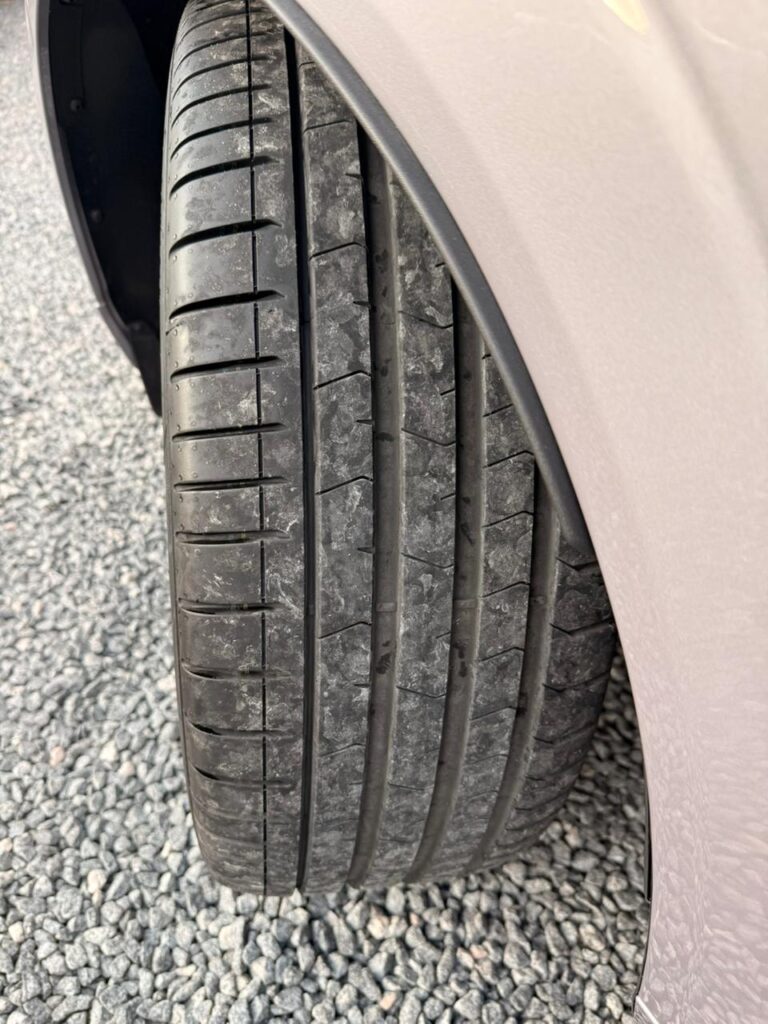 VOLVO XC60 T8 ULTRA DARK 2025/2026