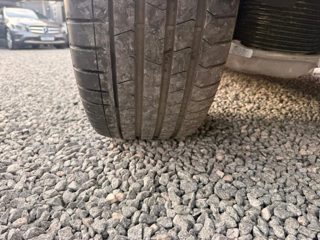 VOLVO XC60 T8 ULTRA DARK 2025/2026