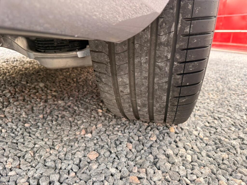 VOLVO XC60 T8 ULTRA DARK 2025/2026