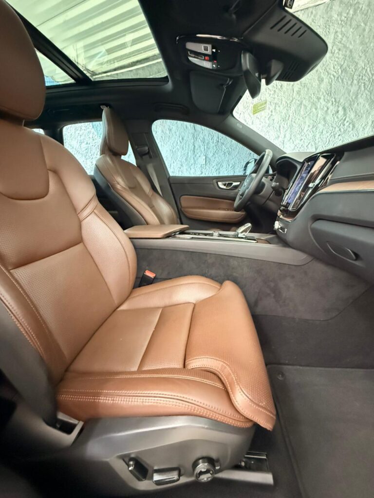 VOLVO XC60 T8 INSCRIPTION 2021/2022