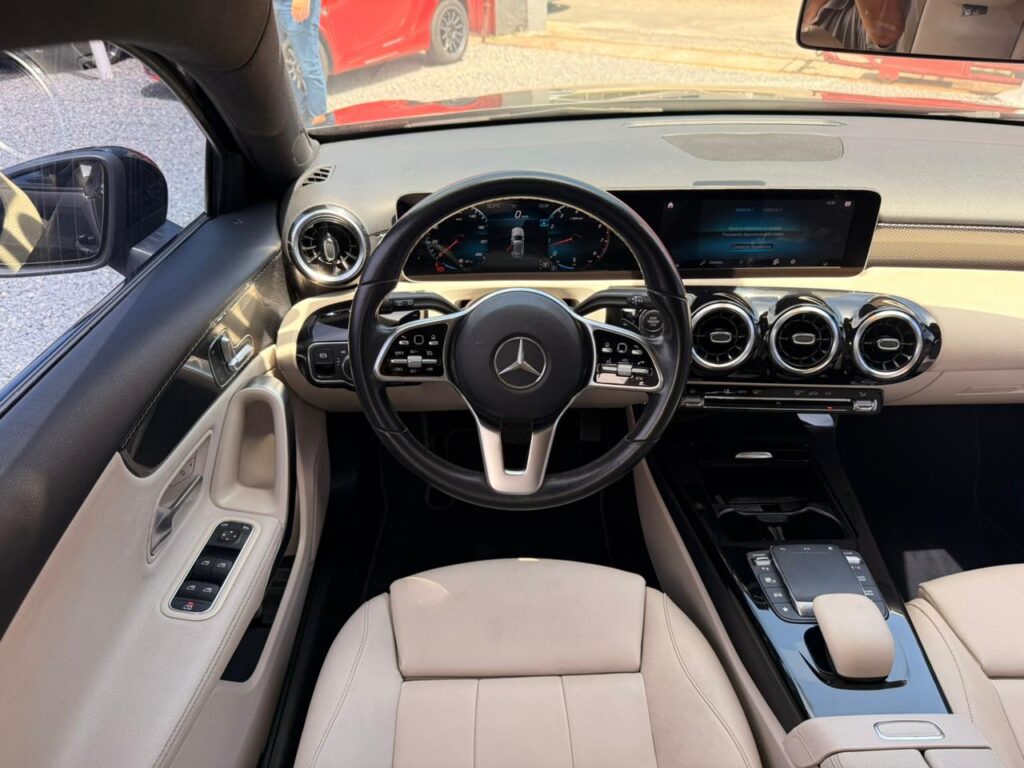 MERCEDES-BENZ A250 VISION 2.0 2020/2020