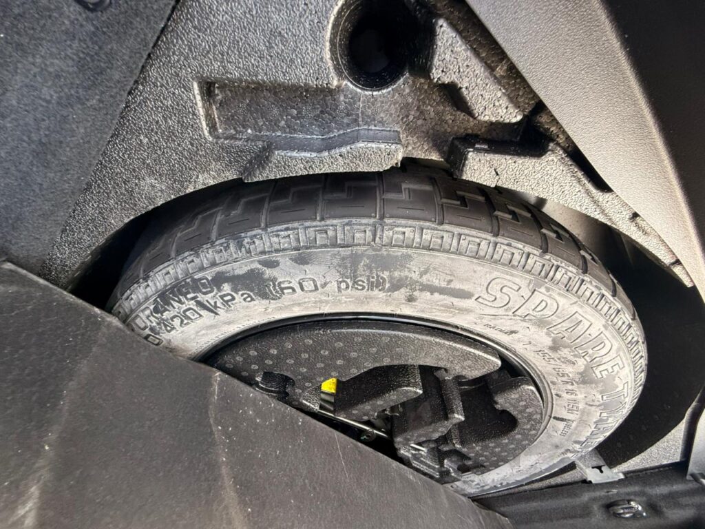 LAND ROVER RR EVOQUE HSE R-DYNAMIC 2022/2023