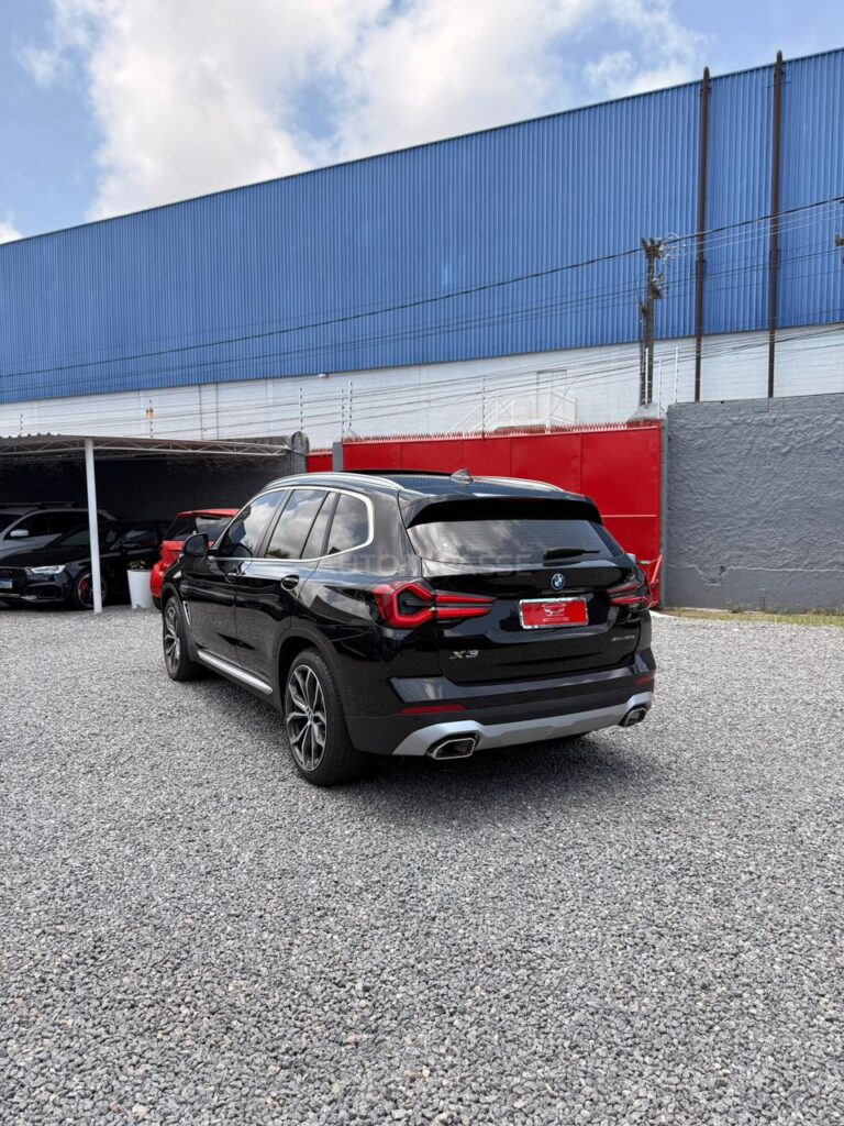 BMW X3 xDRIVE30e X-LINE 2021/2022