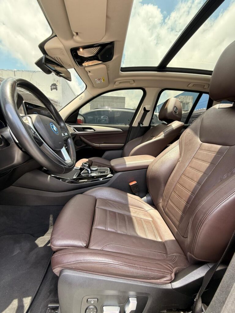 BMW X3 xDRIVE30e X-LINE 2021/2022